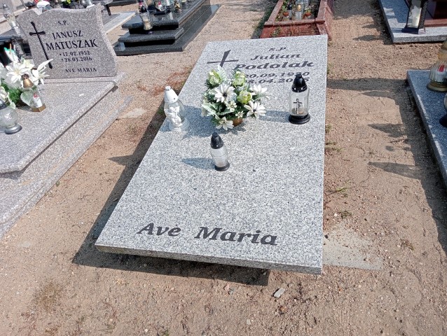 Grób Julian Podolak